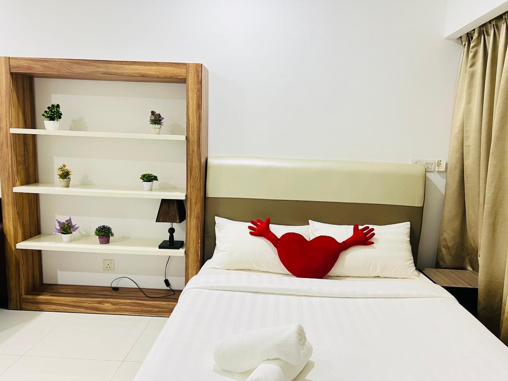 Mercu Summer Suites Klcc By Sweet Home Kuala Lumpur Esterno foto